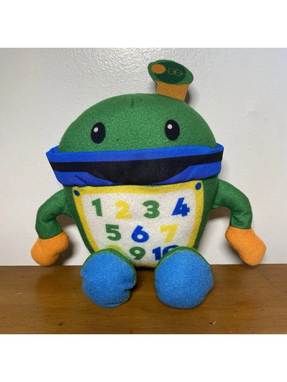 Team Umizoomi Bot 9 inch Plush Stuffed Green Robot Doll 2011 Fisher Price